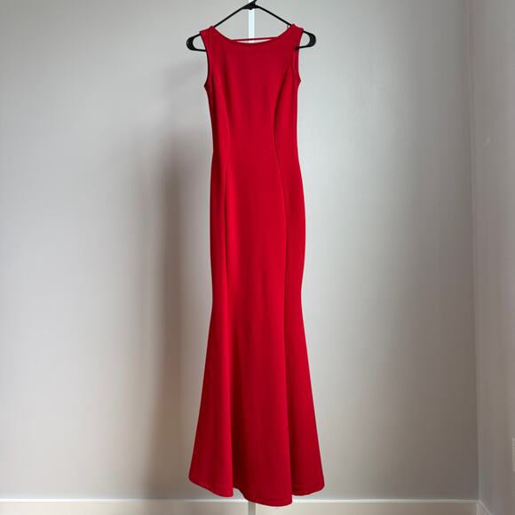 Windsor Dresses & Skirts - Windsor sz S red backless mermaid gown dress‎